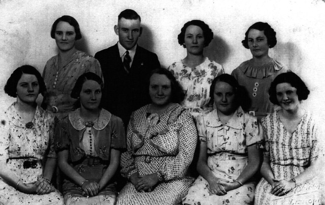 The Clark family. back row: Sylvia, Albert, Irma, Phyllis front row: Alice, Emily, Ivy (mother), Gladys, Ivy.